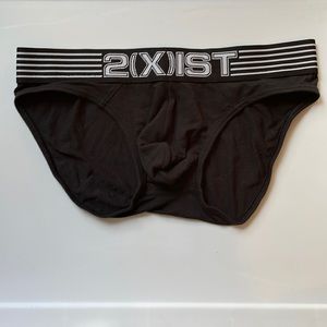 2(X)IST black underwear briefs